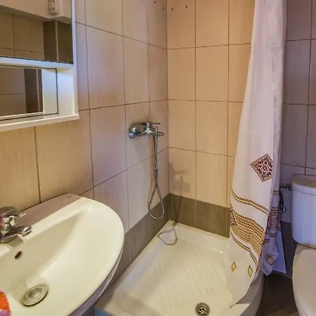 Vila Apostolos Private Resindence *